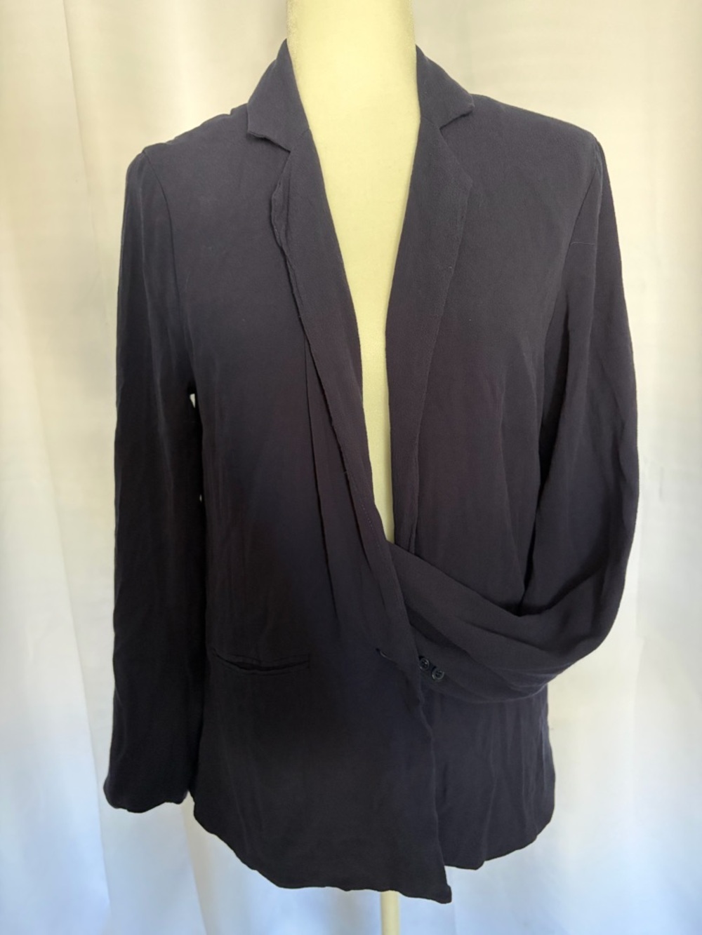Navy Open-Front Blazer with button